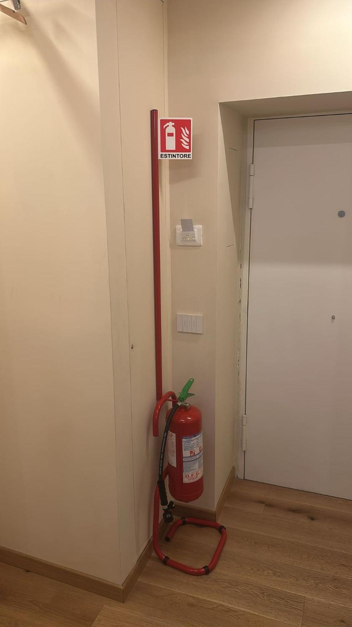 Alesuite Napels Buitenkant foto